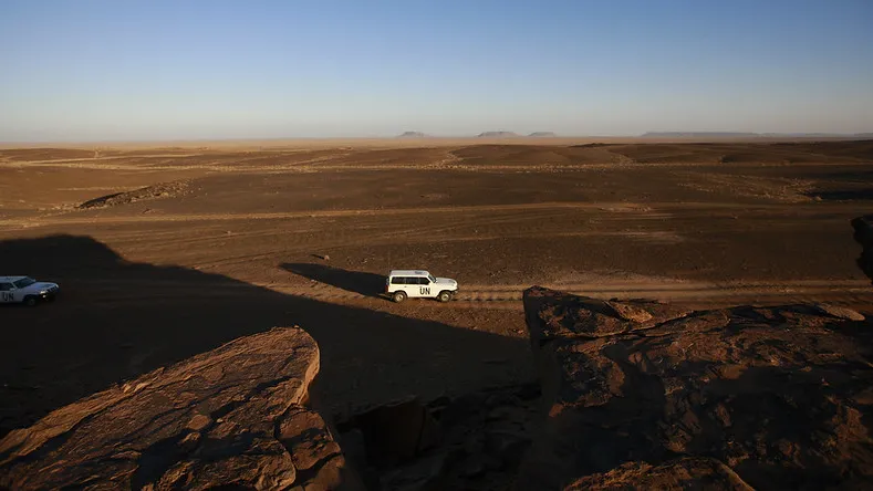 UN Team Navigates through Western Sahara copy