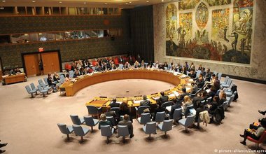 The Security Council extended on 27 April 2018 MINURSO mandate  until 31 October 2018