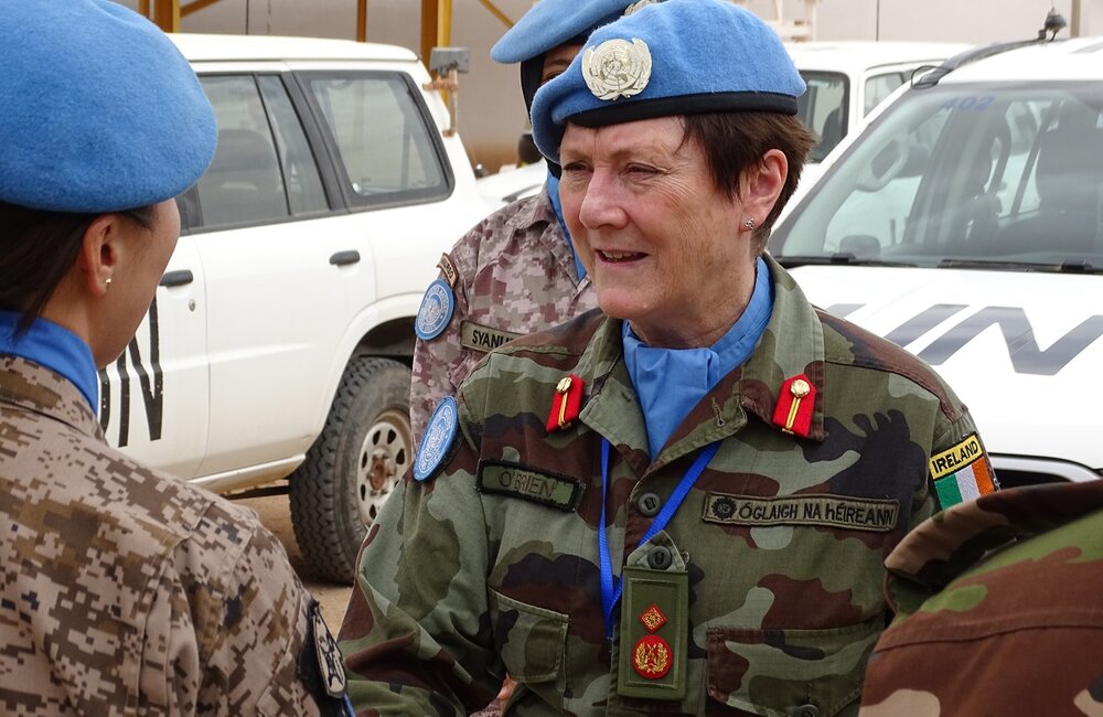 During her visit to MINURSO, UN Deputy Military Advisor, Major-General O’Brien, travelled to the Team Sites to speak directly to Military Observers serving in the challenging conditions of the Sahara desert.